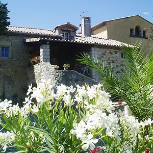  Hébergement de vacances Montloubier